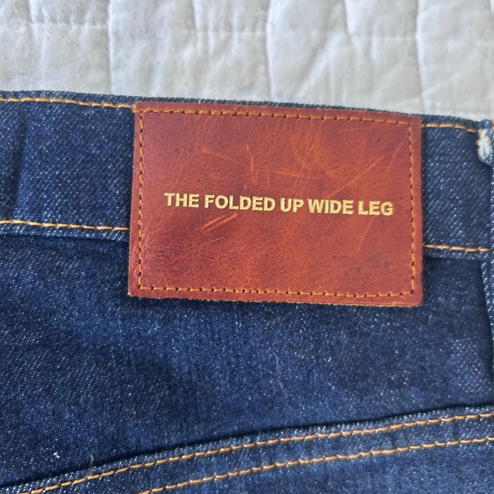 NEW!! Zara | Folded up wide leg jeans. Size 4